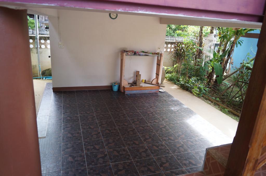 Three Moon Apartment Doi Saket Luaran gambar