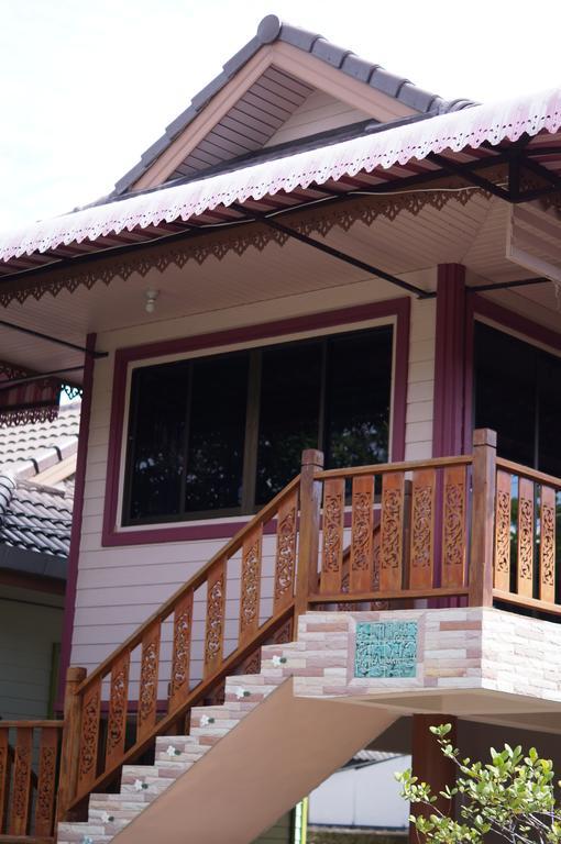 Three Moon Apartment Doi Saket Luaran gambar