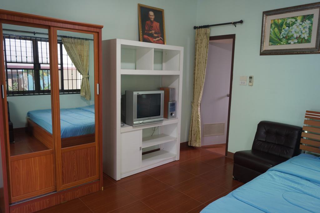 Three Moon Apartment Doi Saket Luaran gambar