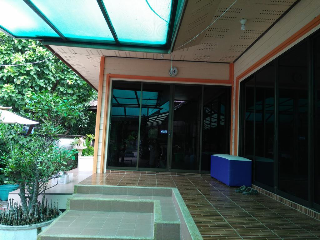 Three Moon Apartment Doi Saket Luaran gambar