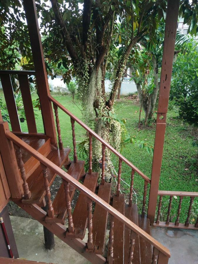 Three Moon Apartment Doi Saket Luaran gambar
